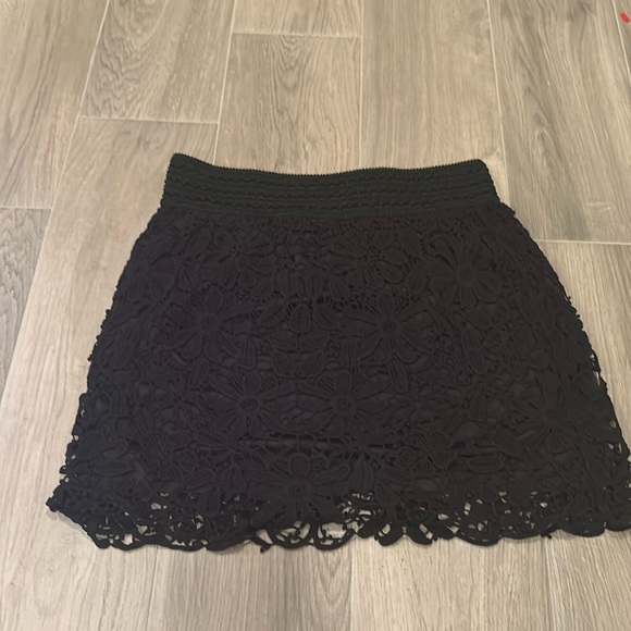 Forever 21 Dresses & Skirts - Forever 21 Women’s Black Skirt Size S